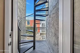 3441 E Avalon, Phoenix, AZ 85018 - Photo 24