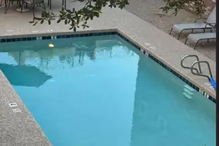 3441 E Avalon Dr, Phoenix, AZ 85018 - Photo 8