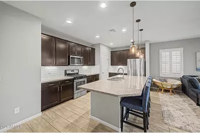 12117 W Desert Moon Way, Peoria, AZ 85383 - Photo 10