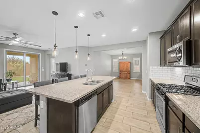 12117 W Desert Moon Way, Peoria, AZ 85383 - Photo 16