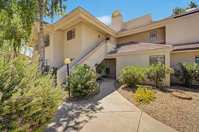 6885 E Cochise Road #Apt 142, Paradise Valley, AZ 85253 - Photo 2