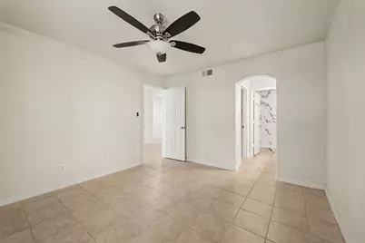 6885 E Cochise Road #Apt 142, Paradise Valley, AZ 85253 - Photo 14