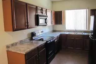 975 W Wendy Way, Gilbert, AZ 85233 - Photo 4