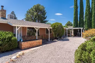 2011 S Wranglers Way, Cottonwood, AZ 86326 - Photo 2