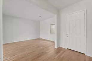 8171 W Sandpiper Way, Florence, AZ 85132 - Photo 2