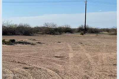 4245 N Kioha Drive #-, Eloy, AZ 85131 - Photo 4