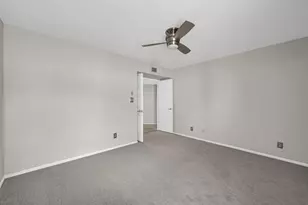 9115 E Purdue Ave, Scottsdale, AZ 85258 - Photo 14