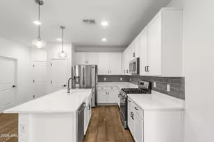 1707 S 83rd Pl, Mesa, AZ 85209 - Photo 8