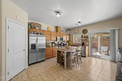 8774 W Aster Drive, Peoria, AZ 85381 - Photo 10