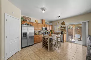 8774 W Aster Dr, Peoria, AZ 85381 - Photo 10