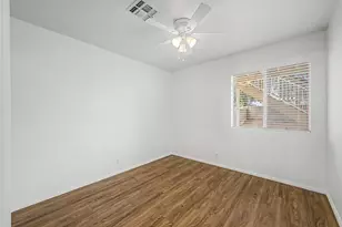 4138 W Charter Oak Rd, Phoenix, AZ 85029 - Photo 24