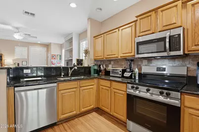 881 S Porter Street, Gilbert, AZ 85296 - Photo 16