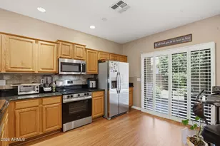 881 S Porter St, Gilbert, AZ 85296 - Photo 18