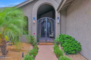 5512 E Waltann Ln, Scottsdale, AZ 85254 - Photo 2