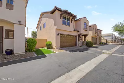 3345 E Pinchot Avenue #2, Phoenix, AZ 85018 - Photo 6