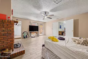 8926 N 55th Ave, Glendale, AZ 85302 - Photo 12