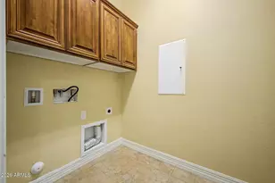 2746 S Elderwood Cir, Mesa, AZ 85209 - Photo 30