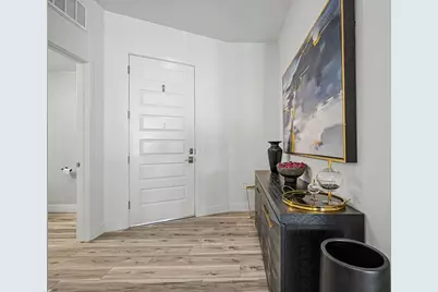 7300 E Earll Drive #Unit 1014, Scottsdale, AZ 85251 - Photo 1