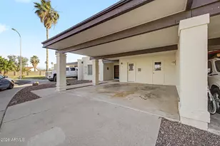 2738 S Azalea Dr, Tempe, AZ 85282 - Photo 30