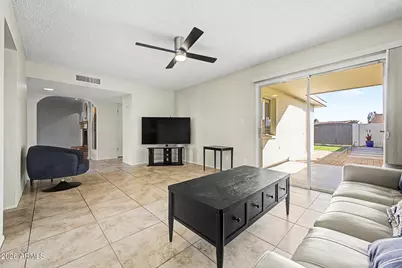 2738 S Azalea Drive, Tempe, AZ 85282 - Photo 6