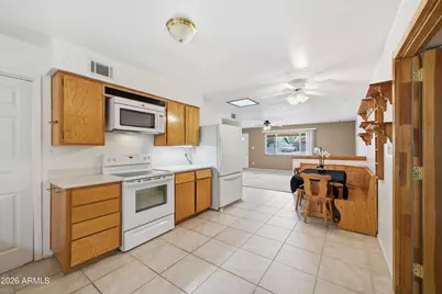 891 W 4th Avenue, Apache Junction, AZ 85120 - Photo 8