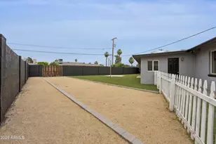 7201 N 16th Dr, Phoenix, AZ 85021 - Photo 30