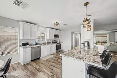 3907 E Windrose Drive, Phoenix, AZ 85032 - Photo 14