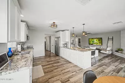 3907 E Windrose Drive, Phoenix, AZ 85032 - Photo 12