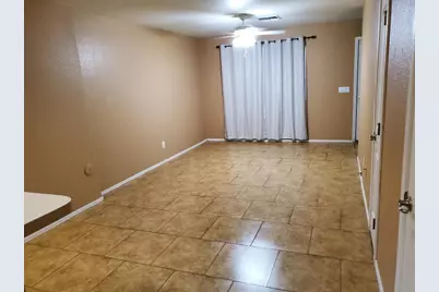 7801 N 44th Drive #Unit 1062, Glendale, AZ 85301 - Photo 2