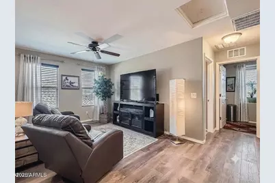 2323 W Alicia Drive, Phoenix, AZ 85041 - Photo 4