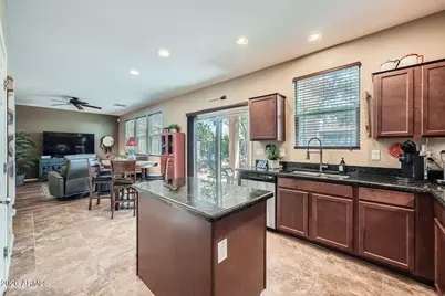 2323 W Alicia Drive, Phoenix, AZ 85041 - Photo 8