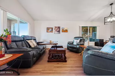 7919 W Rose Garden Lane, Peoria, AZ 85382 - Photo 8