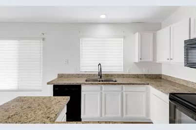 11518 W Paradise Drive, El Mirage, AZ 85335 - Photo 8