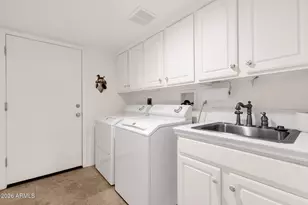 7330 E Palo Verde Dr, Scottsdale, AZ 85250 - Photo 26