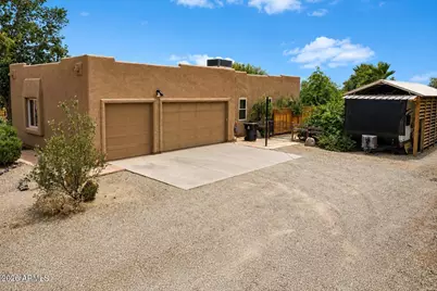21909 W Beacon Lane, Wittmann, AZ 85361 - Photo 40