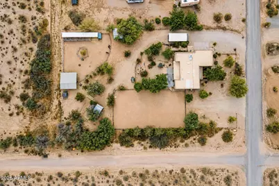21909 W Beacon Lane, Wittmann, AZ 85361 - Photo 24