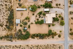 21909 W Beacon Ln, Wittmann, AZ 85361 - Photo 24
