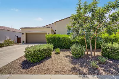 3983 W Serpentine Drive, San Tan Valley, AZ 85144 - Photo 2