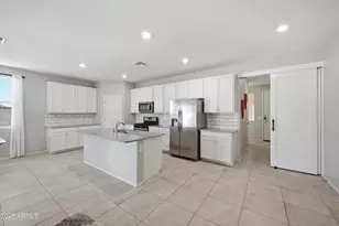 59 E Liberty Ln, Gilbert, AZ 85296 - Photo 6