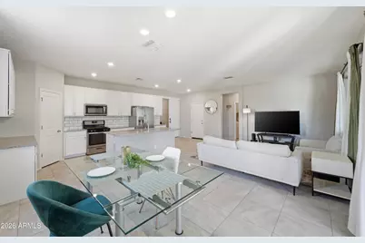 59 E Liberty Lane, Gilbert, AZ 85296 - Photo 8
