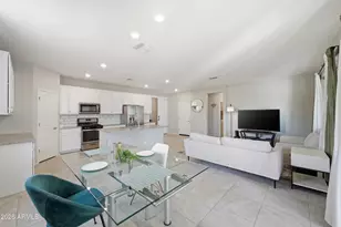 59 E Liberty Ln, Gilbert, AZ 85296 - Photo 8