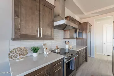 24459 N 194th Avenue, Surprise, AZ 85387 - Photo 2