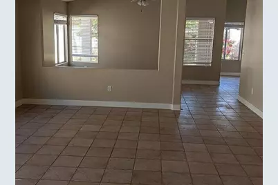 878 E Morelos Street, Chandler, AZ 85225 - Photo 2
