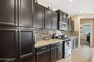 2522 E Fawn Dr, Phoenix, AZ 85042 - Photo 8