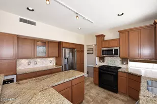 6134 W Potter Dr, Glendale, AZ 85308 - Photo 6