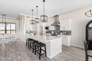24453 N 194th Ave, Surprise, AZ 85387 - Photo 10