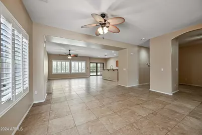 12818 W Mulberry Drive, Avondale, AZ 85392 - Photo 4