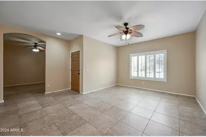 12818 W Mulberry Drive, Avondale, AZ 85392 - Photo 2