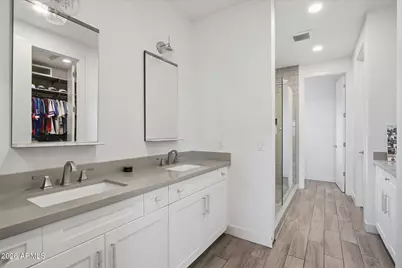 3200 N 39th Street #28, Phoenix, AZ 85018 - Photo 16
