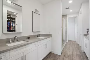 3200 N 39th St, Phoenix, AZ 85018 - Photo 16